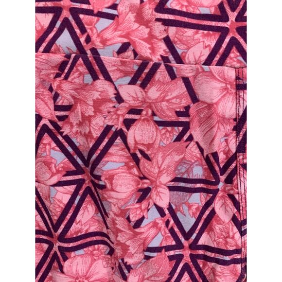 One Size LulaRoe Womens Leggings 3 Pair Assorted Purple Black Floral - Picture 2 of 8